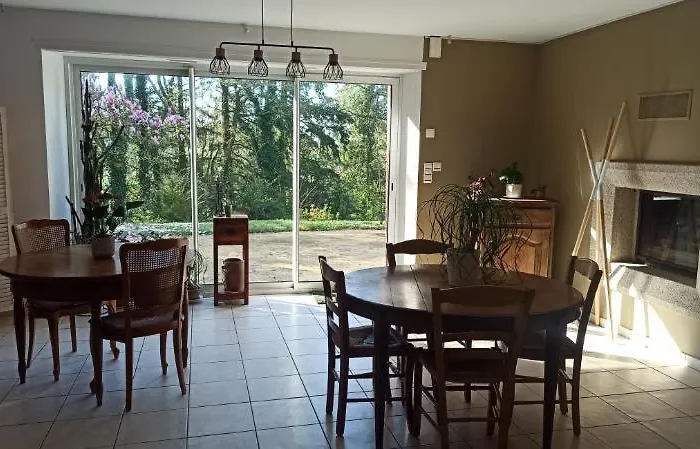 Les Trois Geais Bed and breakfast 3*